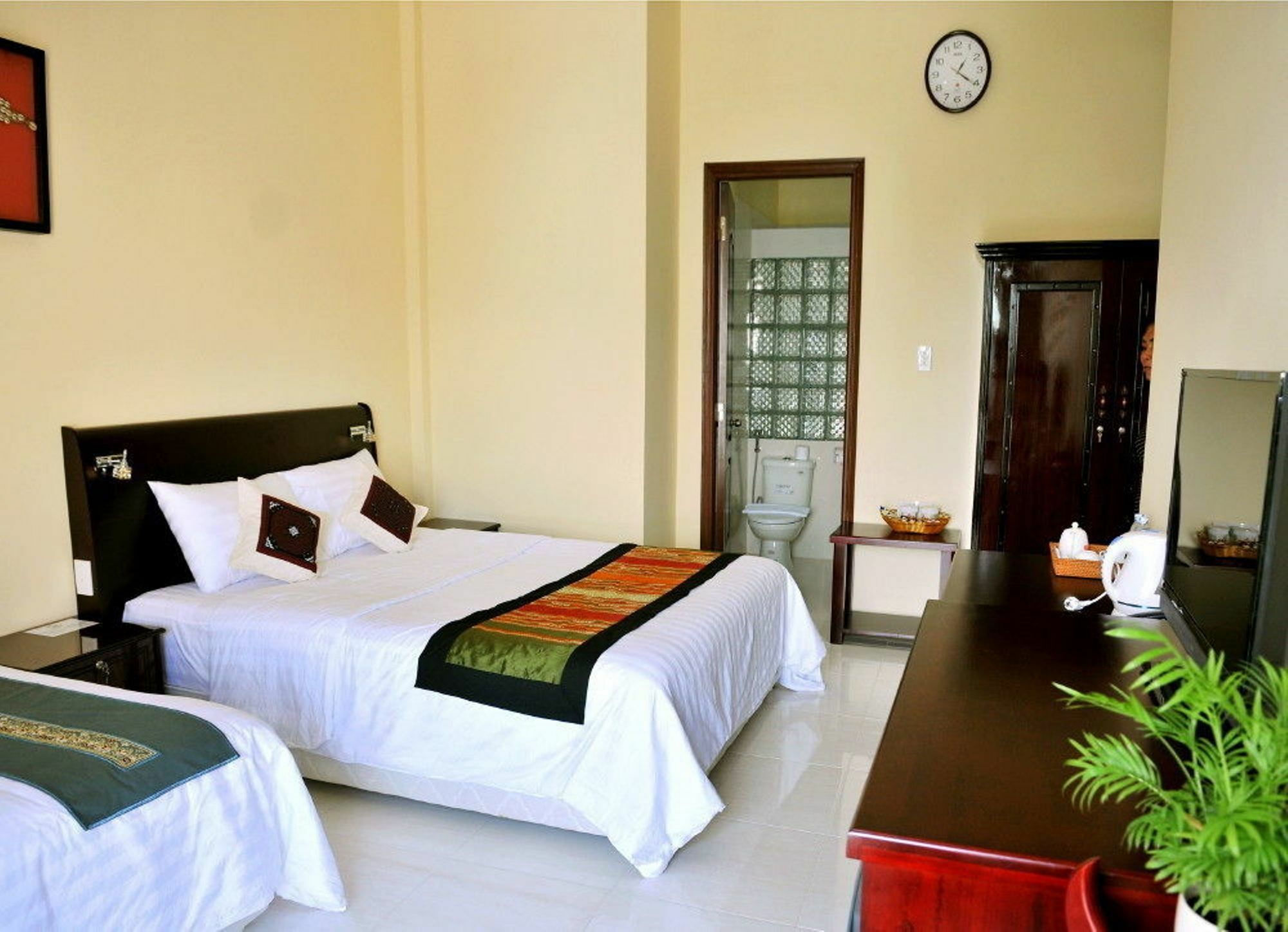 Murray Guesthouse Chau Doc Exteriör bild