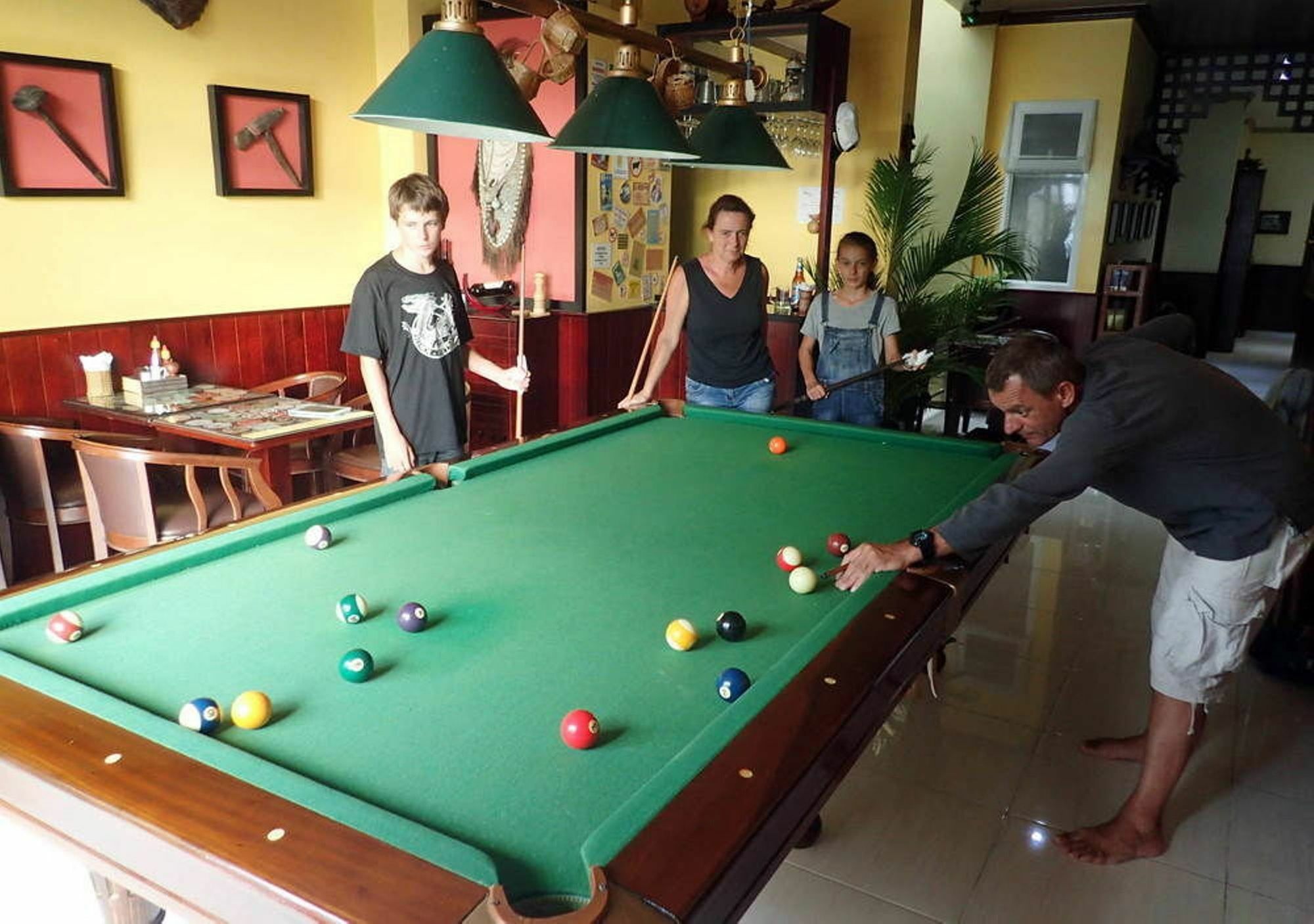 Murray Guesthouse Chau Doc Exteriör bild